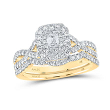 Load image into Gallery viewer, Enchanting Emerald Brilliance Wedding Ring Set - Top View