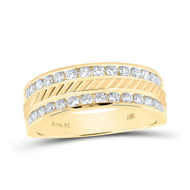 Exquisite Brilliance 14kt Yellow Gold Men's Round Diamond Wedding Band Ring - Top View