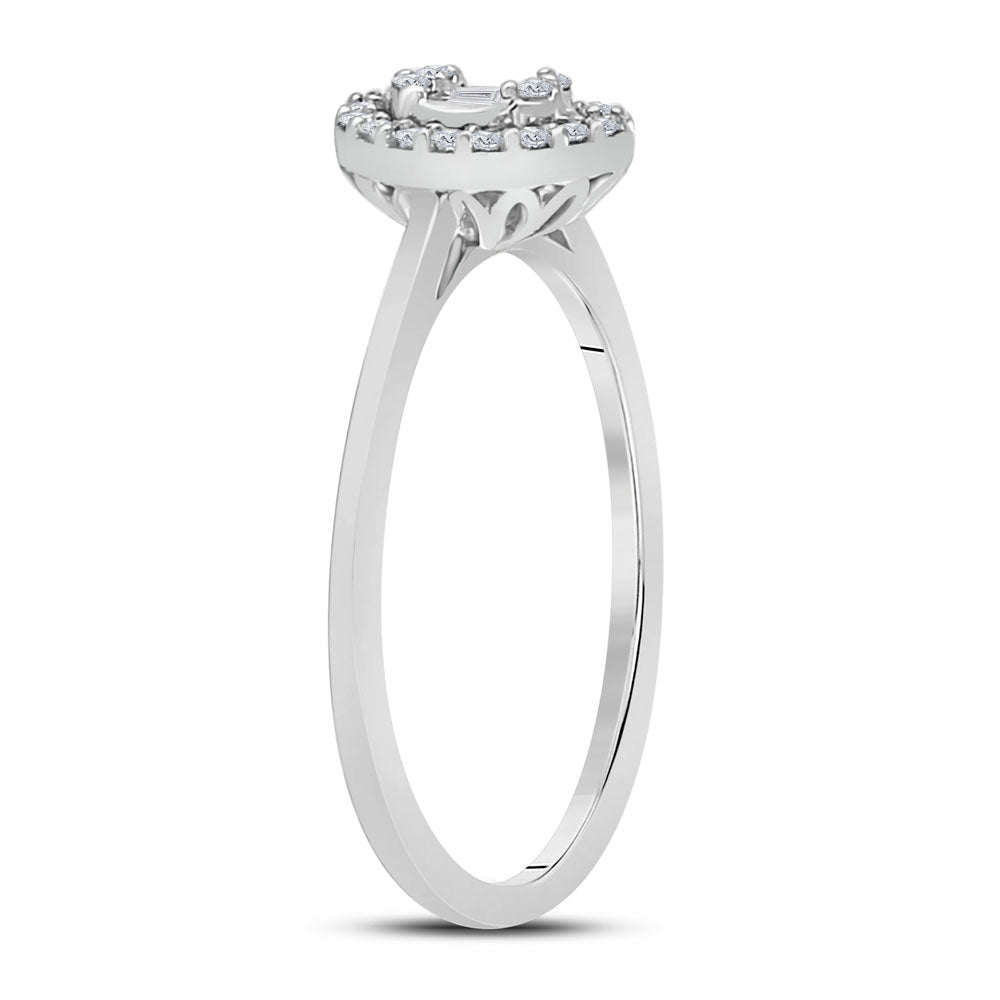 Captivating Brilliance: 14kt White Gold Women's Diamond Cluster Ring - Splendid Jewellery