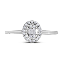 Load image into Gallery viewer, Captivating Brilliance: 14kt White Gold Women&#39;s Diamond Cluster Ring - Side View
