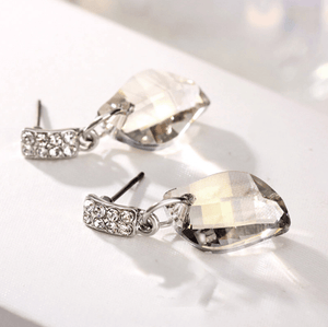 Get Your Classic Swarovski Crystal Wedding Jewellery that Suits Any Dress & Theme Splendid Jewellery