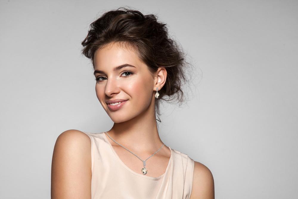 Get Your Classic Swarovski Crystal Wedding Jewellery that Suits Any Dress & Theme Splendid Jewellery
