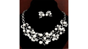 Pearl & Crystal Bridal Jewelry Set in Captivating Floral Design Splendid Jewellery