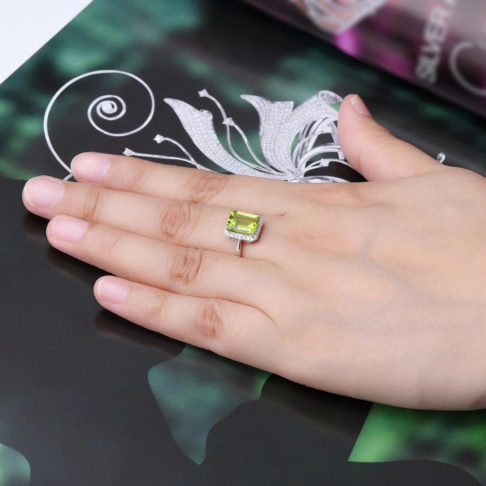 Peridot Birthstone 14k White Gold Ring - Splendid Jewellery