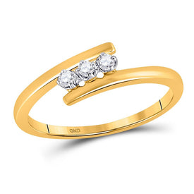 Radiant Love: 10kt Yellow Gold Round Diamond 3 - stone Bridal Wedding Engagement Ring - Splendid Jewellery