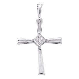 Radiant Princess Diamond Cross Pendant in 14kt White Gold - A Symbol of Elegance and Faith - Splendid Jewellery