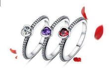 Load image into Gallery viewer, Superb Silver Love Heart Ring - Best Gift for Her - Limited Supply - Splendid Jewellery