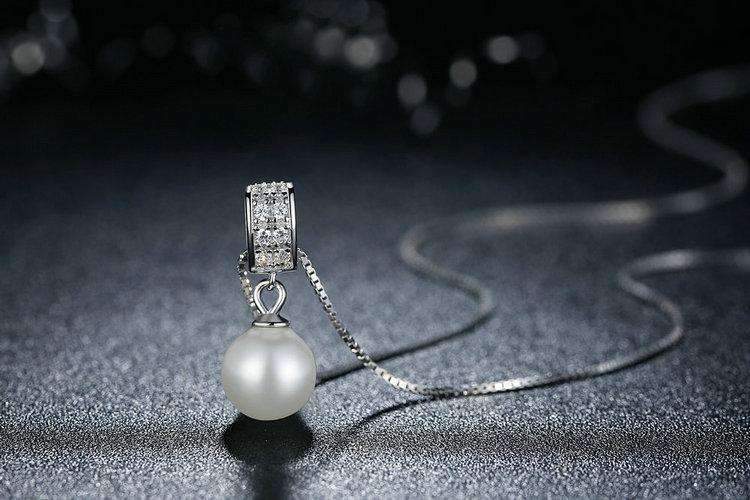 Tantalizing Flawless Pearl Pendant Necklace - Limited Supply - Splendid Jewellery