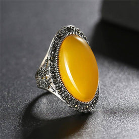 Timeless Vintage Topaz Ring Splendid Jewellery
