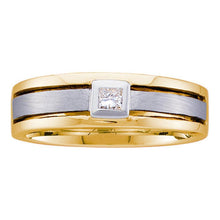 Load image into Gallery viewer, Regal Radiance 14kt Two-tone Gold Men&#39;s Princess Diamond Wedding Band Top View from Splendid Jewellery
