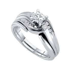 Eternal Love: 14kt White Gold Princess Diamond Bridal Wedding Ring Band Set - Top View