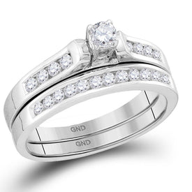 Eternal Love 14kt White Gold Diamond Bridal Wedding Ring Band Set Top View from Splendid Jewellery